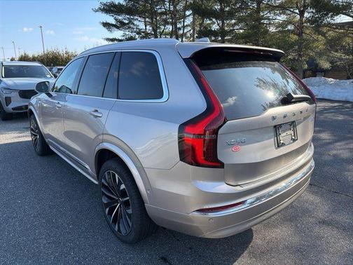 2026 Volvo XC90 Plus, B6 AWD Gas (mild hybrid), Gasoline, Bright, 6 Seats