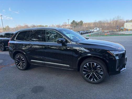 Onyx Black Metallic 2026 Volvo XC90 Plug-In Hybrid Plus, T8 AWD, Electric/Gasoline, Bright, 6 Seats