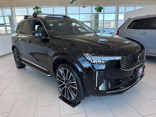 2025 Volvo XC90 B6 Ultra