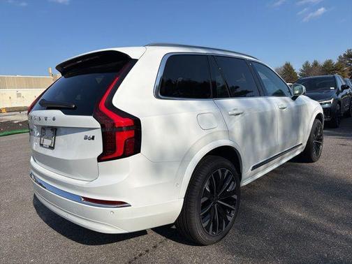 2026 Volvo XC90 Ultra, B6 AWD Gas (mild hybrid), Gasoline, Bright, 7 Seats