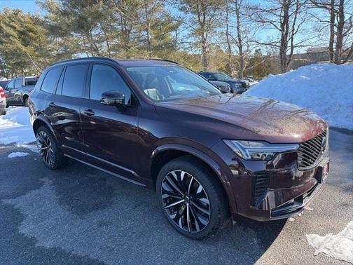 2026 Volvo XC90 Ultra Dark Theme, B6 AWD Gas (mild hybrid), Gasoline, 7 Seats