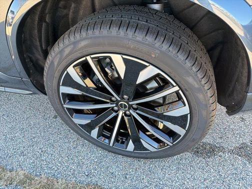 2026 Volvo XC90 B6 Ultra Dark Theme 7-Seater