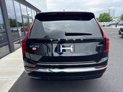 2025 Volvo XC90 B6 Plus 7-Seater