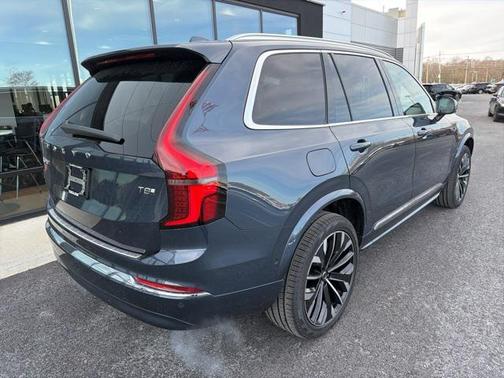 2026 Volvo XC90 Plug-In Hybrid T8 Ultra 7-Seater