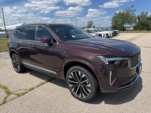 2026 Volvo XC90 B5 Plus 7-Seater