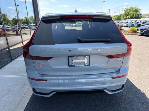 Vapour Grey Metallic 2026 Volvo XC60 Plug-In Hybrid Ultra, T8 AWD Electric/Gasoline, Dark