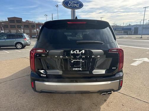 2025 Kia Telluride S