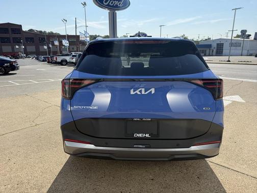 2026 Kia Sportage EX
