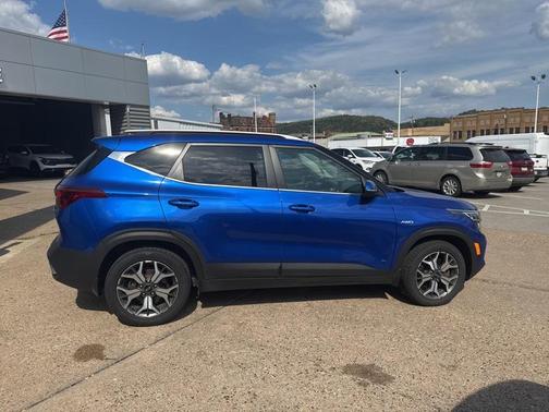 2021 Kia Seltos EX