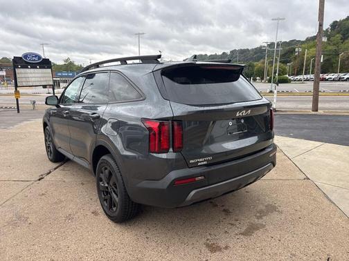 2023 Kia Sorento S