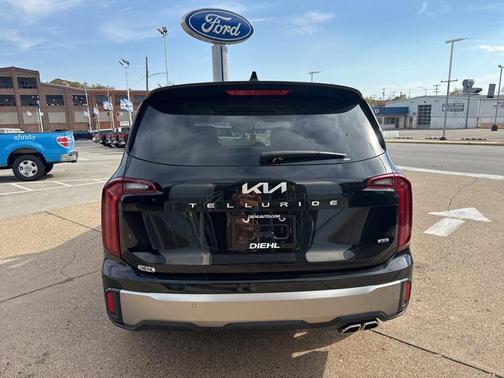 2025 Kia Telluride S