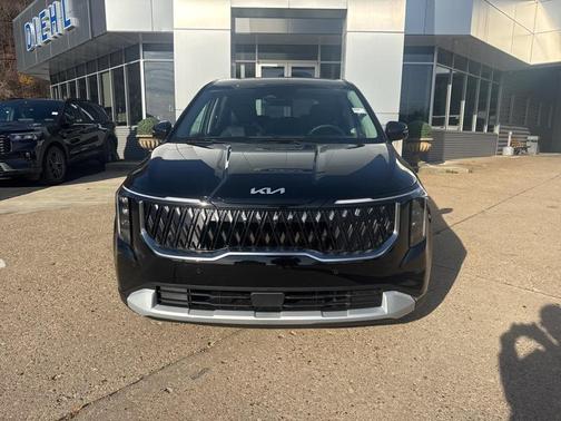 2026 Kia Carnival LXS