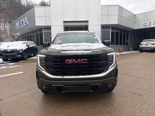 2023 GMC Sierra 1500 Elevation