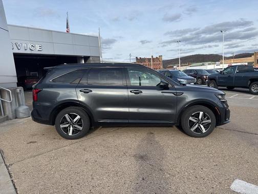 2022 Kia Sorento S