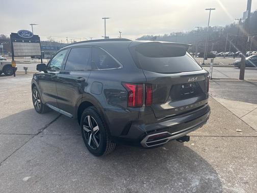 2022 Kia Sorento S