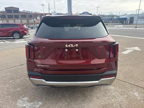 2025 Kia Sorento S