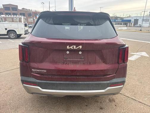 2025 Kia Sorento S