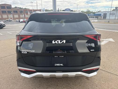 2025 Kia Sportage EX