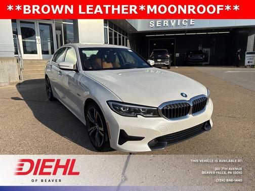 2022 BMW 330e Base
