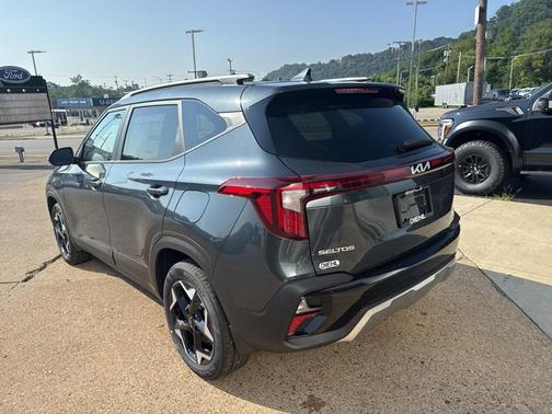 2025 Kia Seltos S