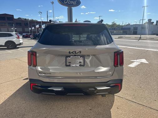 2026 Kia Sorento SX
