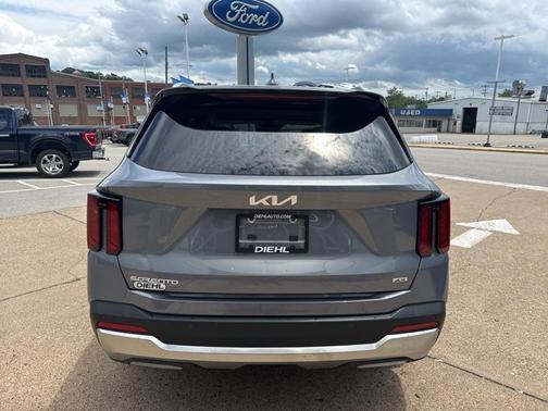 2025 Kia Sorento S