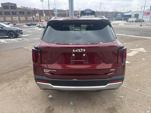 2025 Kia Sorento S
