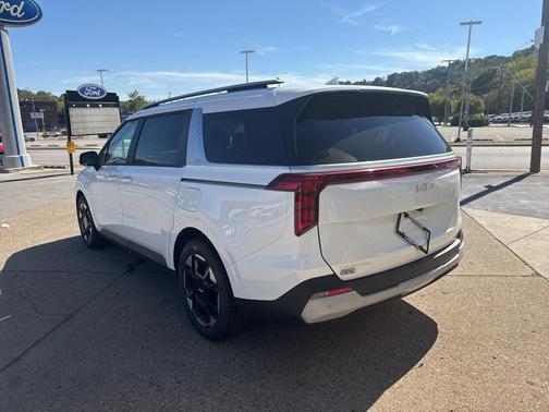 2026 Kia Carnival EX
