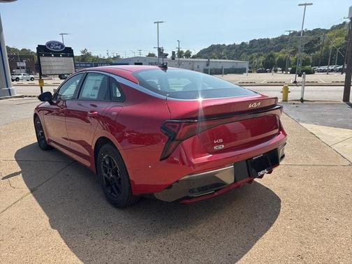 2025 Kia K5 LXS