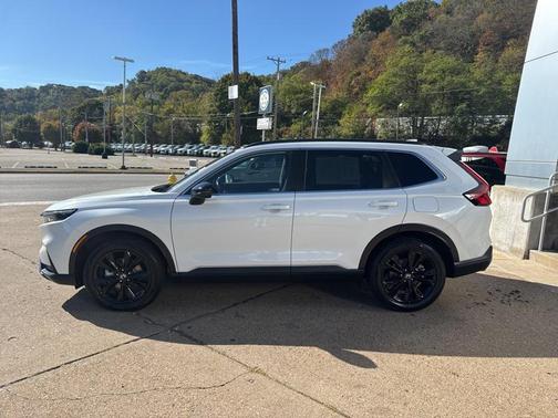 2023 Honda CR-V Hybrid Sport Touring AWD