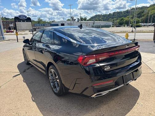 2021 Kia K5 EX
