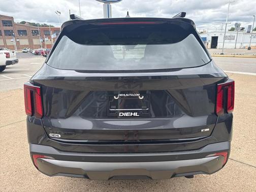 2025 Kia Sorento SX