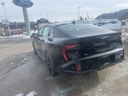 Aurora Black Pearl 2026 Kia K4 GT-Line Turbo