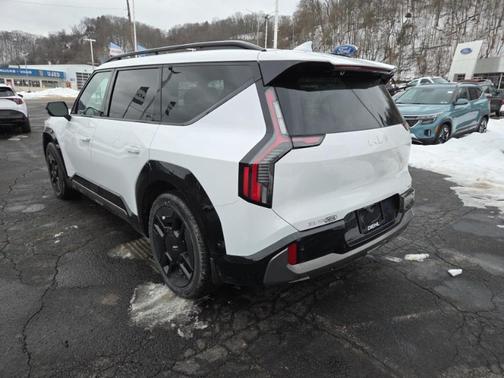 2026 Kia EV9 GT-Line