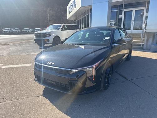 2026 Kia K4 GT-Line Turbo