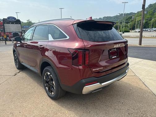 2025 Kia Sorento S