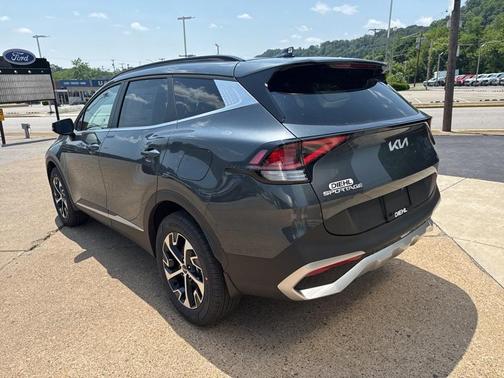 2025 Kia Sportage Hybrid EX