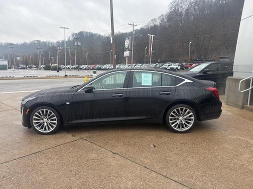 2022 Cadillac CT5 Premium Luxury