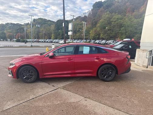 2025 Kia K5 LXS