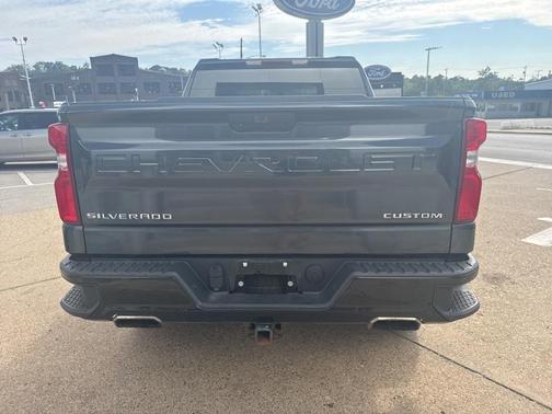 2019 Chevrolet Silverado 1500 Custom Trail Boss