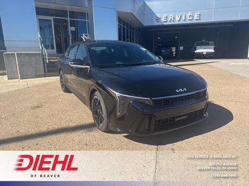 2025 Kia K4 GT-Line