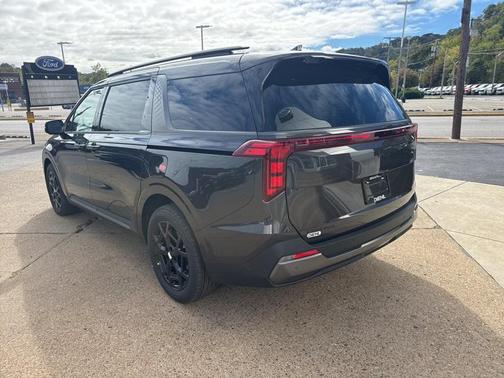 2026 Kia Carnival Hybrid SX
