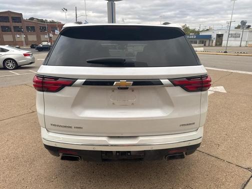 2022 Chevrolet Traverse Premier