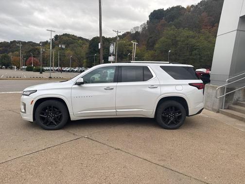 2022 Chevrolet Traverse Premier