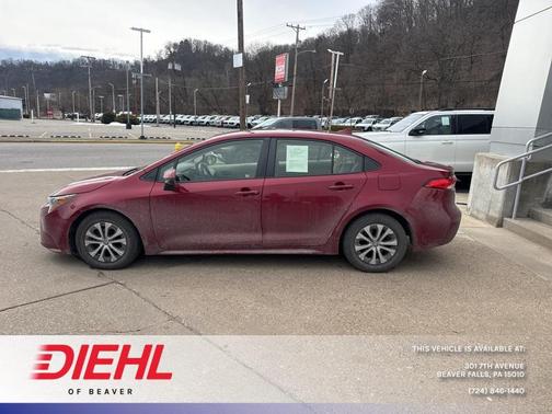 2022 Toyota Corolla Hybrid LE