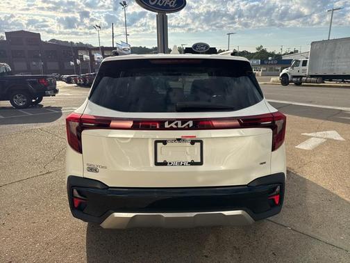 2026 Kia Seltos EX