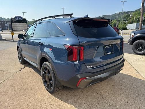2025 Kia Sorento SX