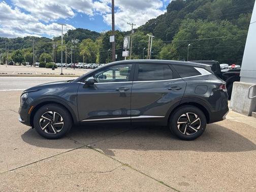 2025 Kia Sportage Hybrid LX