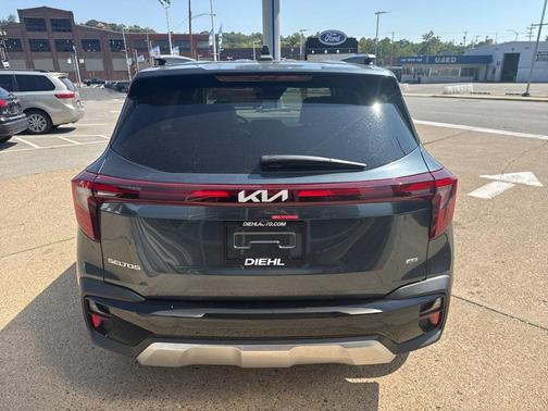 2026 Kia Seltos EX