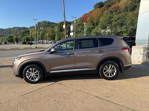 2020 Hyundai SANTA FE SE 2.4